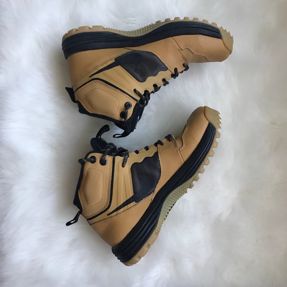 NIKE DUAL FUSION MID Haystack/Black-Gum Yellow